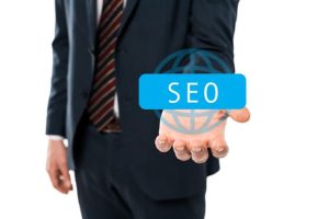 چطور در یوتیوب محبوب شویم؟ 9 راهکار کلیدی برای موفقیت