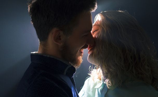 مهارت رابطه زناشویی با همسر -شناخت مردان و زنان - عشق محبت