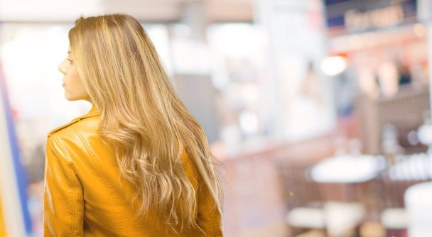 رابطه عاطفی - آموزش روابط زناشویی -شناخت مردان و زنان - عشق محبت - روانشناسی مهارت‌های ارتباطی دختران و پسران