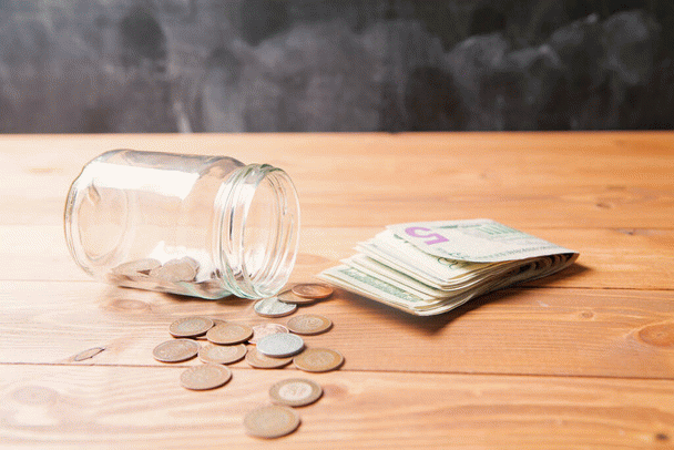 saving-money-پس انداز