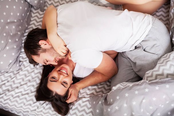 ازدواج - رابطه زناشویی با همسر -شناخت مردان و زنان - عشق محبت، علاقه - روانشناسی مهارت های ارتباطی دختران و پسران